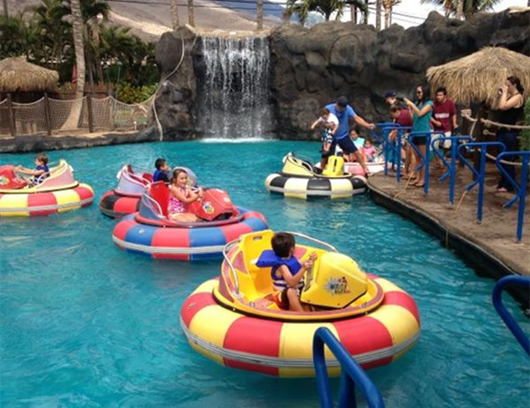 Amusement park water bumper boats for sale