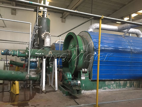 Waste Tire Pyrolysis Machine